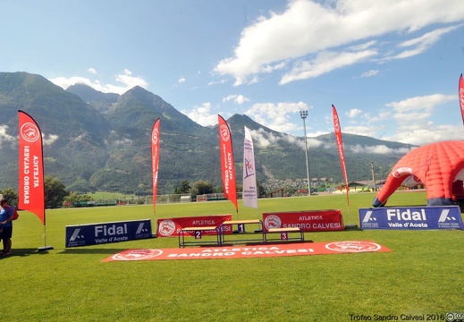 DSC 6863 1536 watermarked